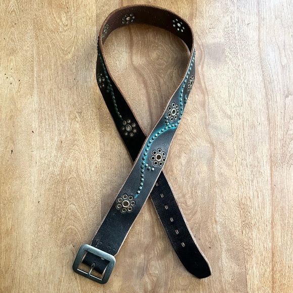 Baltazar | Distressed Leather Studded Belt - Picture 1 of 8